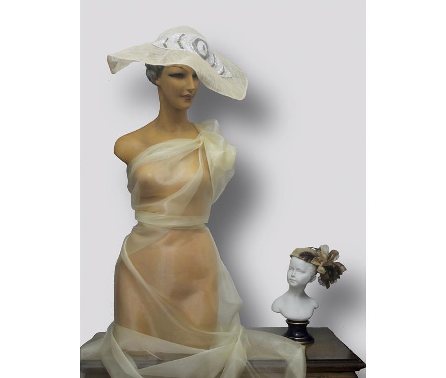 Tejido liso- organza- beige dorado 