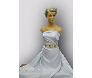 Raso nacarado color celeste hielo | 0226 | Tejidos, telas, complementos, tocados,sombrerería, plumas, tiras, encajes, bordados, botones, moda.