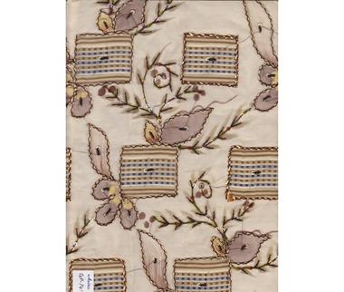 Pieza de organza de seda color beige tostado pintada, bordada y con aplicaciones textiles | 1414 | Tejidos, telas, complementos, tocados,sombrerería, plumas, tiras, encajes, bordados, botones, moda.