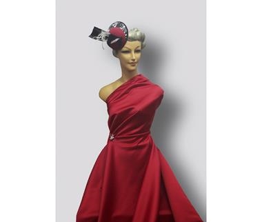 Raso duquesa rojo Rubí | 0026 | Tejidos, telas, complementos, tocados,sombrerería, plumas, tiras, encajes, bordados, botones, moda.