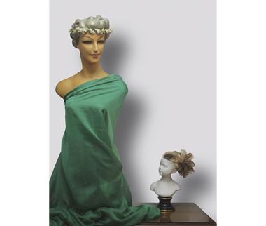 Muselina verde esmeralda | 0066 | Tejidos, telas, complementos, tocados,sombrerería, plumas, tiras, encajes, bordados, botones, moda.