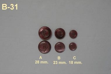 Botón de nacarina color maquillaje  oscuro con cuatro agujeros  | B31 | Tejidos, telas, complementos, tocados,sombrerería, plumas, tiras, encajes, bordados, botones, moda.