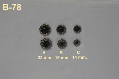 Botón semiesférico color negro con  filigrana plateada | B78 | Tejidos, telas, complementos, tocados,sombrerería, plumas, tiras, encajes, bordados, botones, moda.